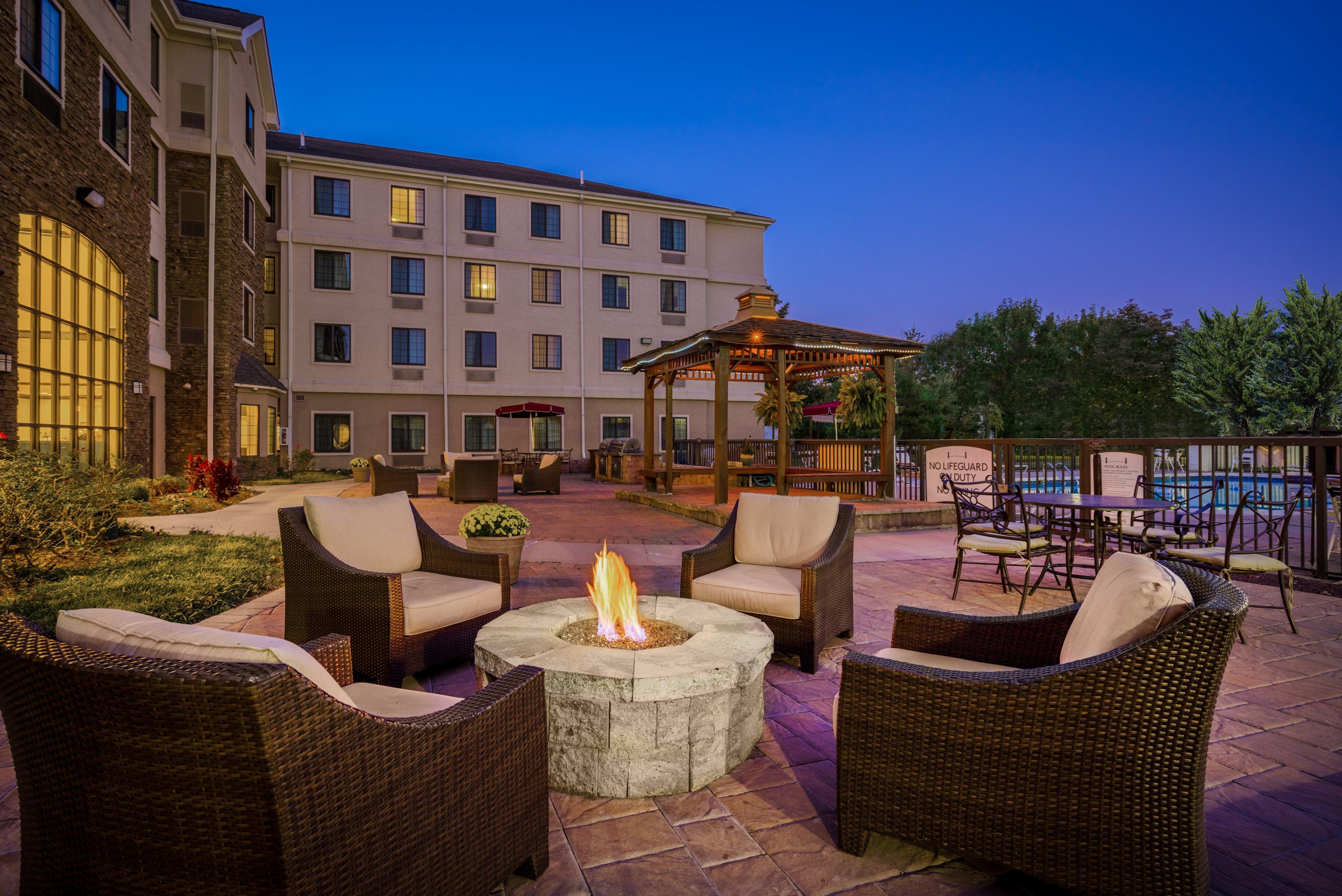 Staybridge Suites Wilmington-Newark By Ihg Extérieur photo