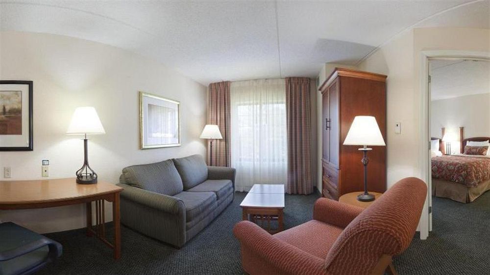 Staybridge Suites Wilmington-Newark By Ihg Extérieur photo